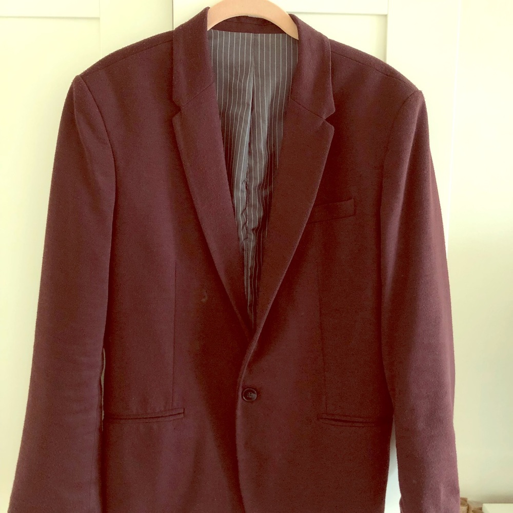 Zara Blazer. Dark Bordeaux color